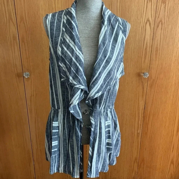 Chaus Women’s Anorak Striped Linen Vest - Picture 3 of 12